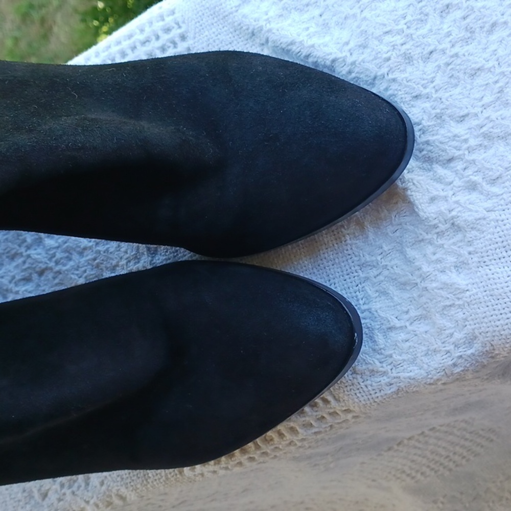 Ivanka Trump Black Boots - Picture 5 of 8